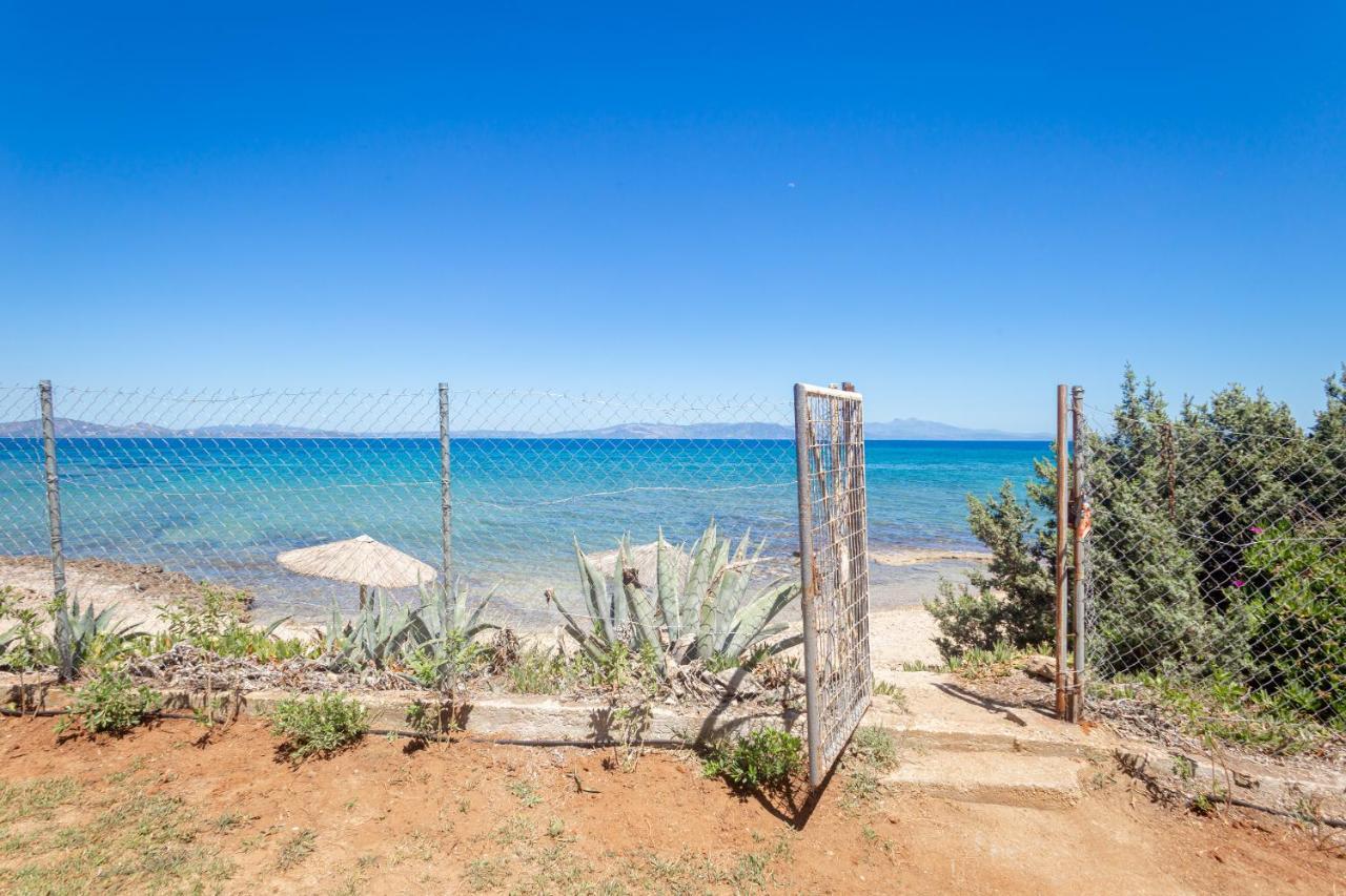 "Nirvana Seaside" By The Beach Néa Mákri المظهر الخارجي الصورة